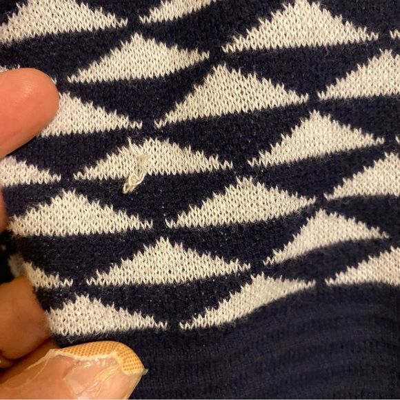 Merona Soft Sweater XL Womens Wear Button Up or Like a Cardigan Sweater - Picture 10 of 10